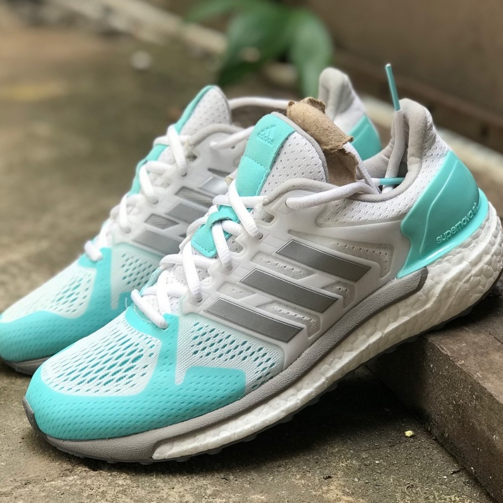Adidas Supernova ST